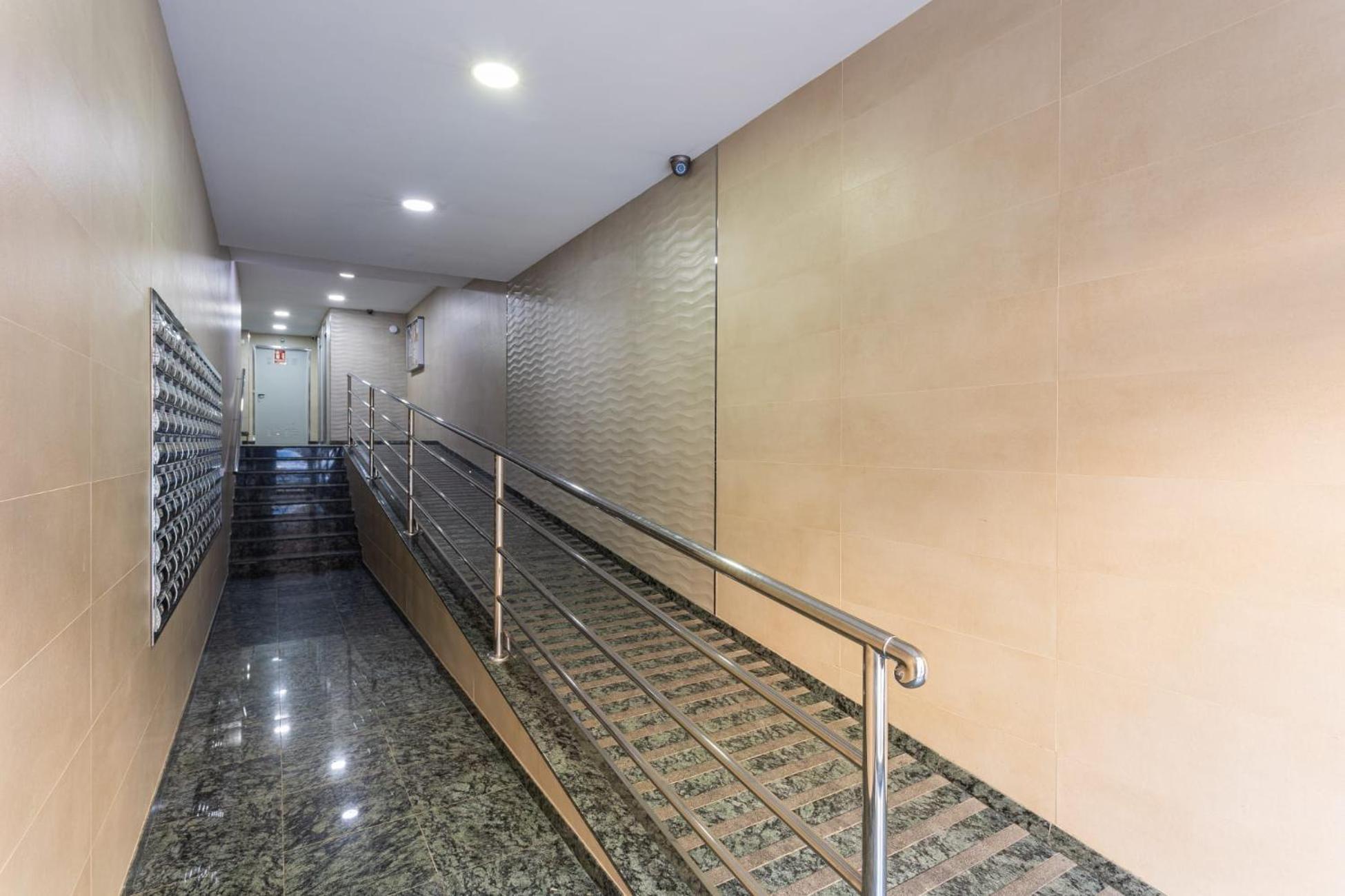 " El Rebalaje"Playa 550M-Centro 1'8Km-Parking Apartment Malaga Bagian luar foto